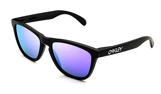 OAKLEY