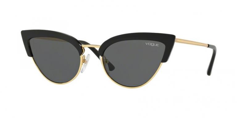 VOGUE
